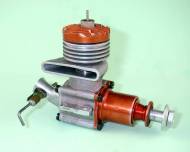 Vltavan 2.5 cc and 5 cc racing engines